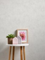 Non-woven wallpaper in white with vinyl finish