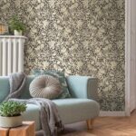 Gold non-woven vinyl wallpaper with elegant pattern