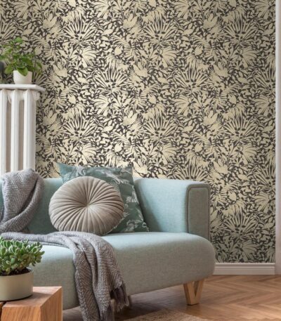 Gold non-woven vinyl wallpaper with elegant pattern
