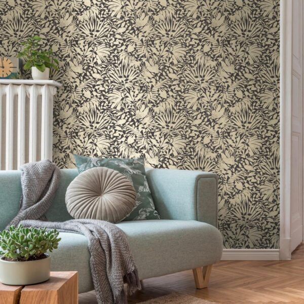 Gold non-woven vinyl wallpaper with elegant pattern