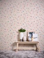 European cream vinyl wallpaper in non-woven material