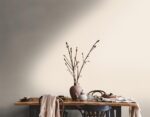 Cream non-woven vinyl wallpaper with subtle texture