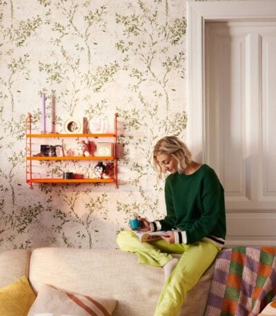 Beige non-woven vinyl wallpaper with offset pattern