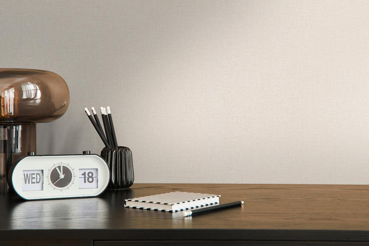 396557_1 Beige non-woven vinyl wallpaper with subtle texture