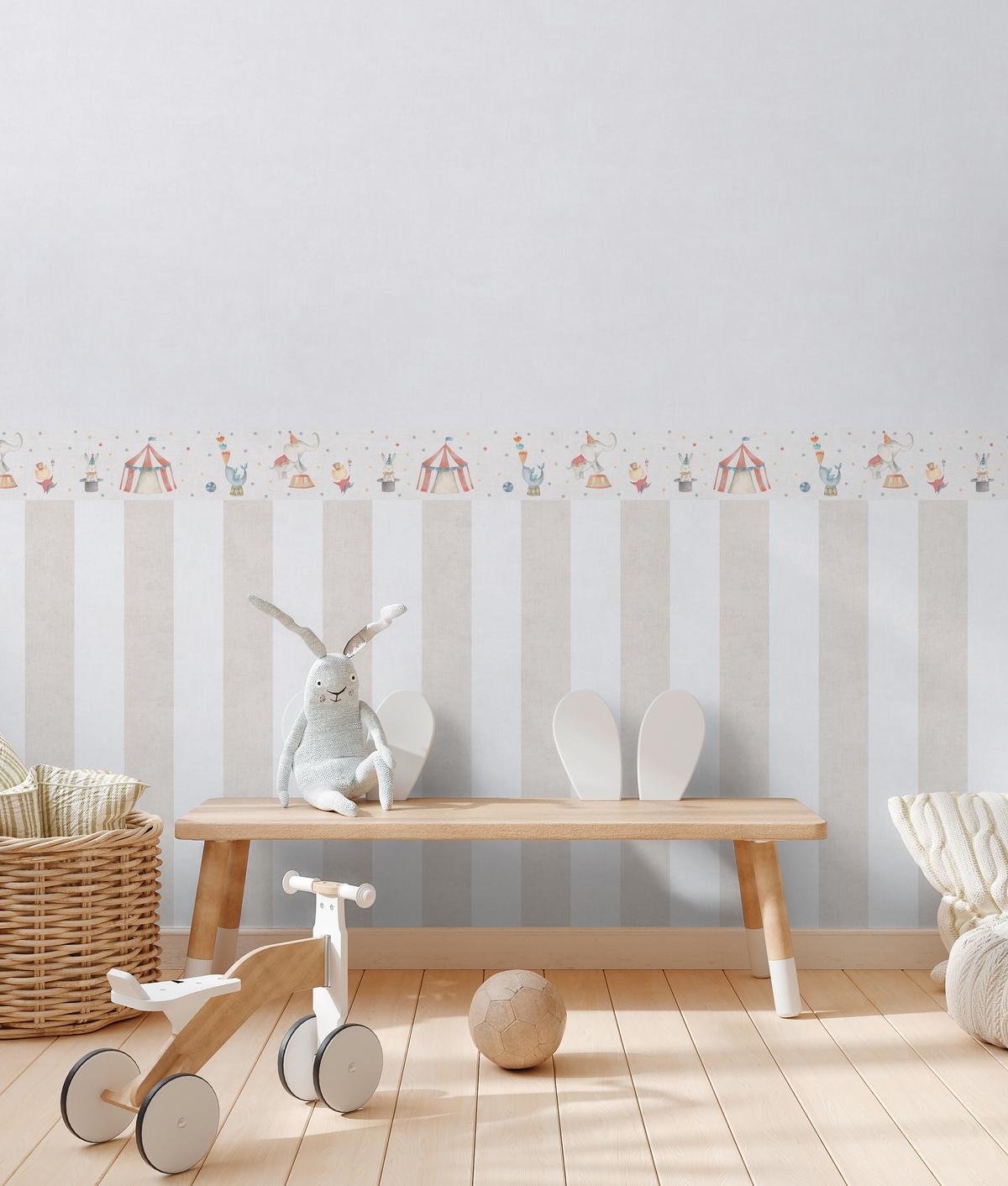 771781_1 Cream non-woven wallpaper with vinyl surface