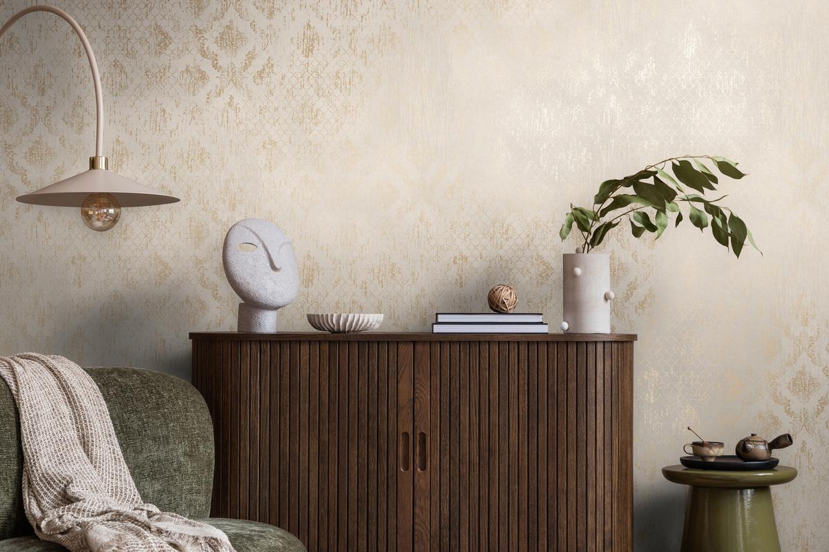 786722_1 Cream non-woven wallpaper with offset match design