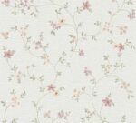 Non-woven wallpaper with creamy vinyl surface finish